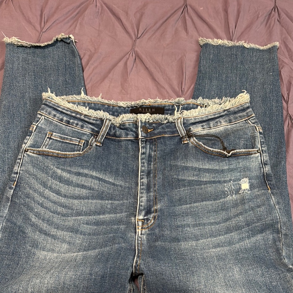 Classic Frayed Hem Blue Women's Jeans - Picture 4 of 6